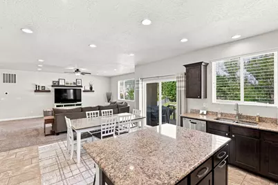 799 S 1180 W, Lehi, UT 84043 - Photo 11