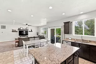 799 S 1180 W, Lehi, UT 84043 - Photo 11