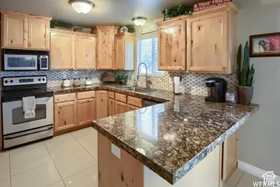644 N Stonne Ln, Kaysville, UT 84037 - Photo 7