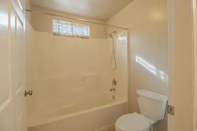 4623 S Blossom, Roy, UT 84067 - Photo 13