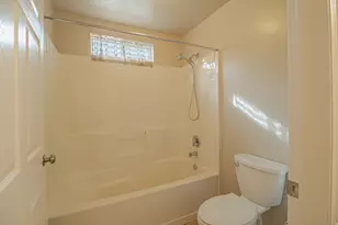 4623 S Blossom, Roy, UT 84067 - Photo 13