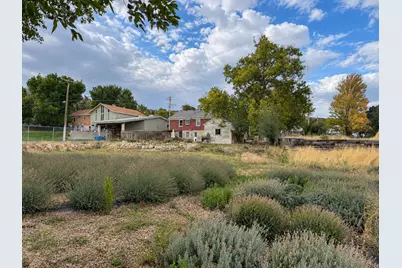 698 W 3800 S, Bountiful, UT 84010 - Photo 27