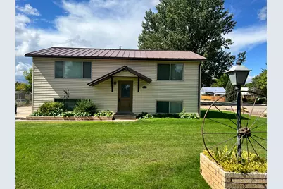 400 S Roosevelt Cir E, Roosevelt, UT 84066 - Photo 1