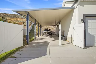 7559 N Riva Ridge Rd, Eagle Mountain, UT 84005 - Photo 19
