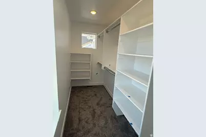 3090 N 1675 E, Layton, UT 84040 - Photo 11