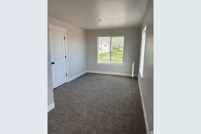 3090 N 1675 E, Layton, UT 84040 - Photo 9