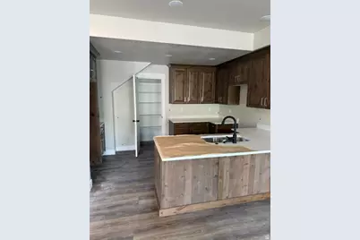 3090 N 1675 E, Layton, UT 84040 - Photo 5