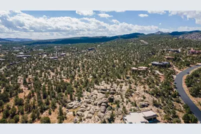 548 N Rock Garden Ln, Dammeron Valley, UT 84783 - Photo 9
