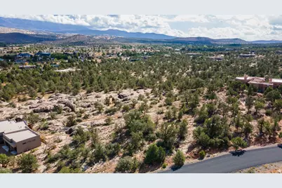 548 N Rock Garden Ln, Dammeron Valley, UT 84783 - Photo 3