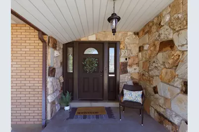 1303 N Lakeview Dr, Provo, UT 84604 - Photo 3
