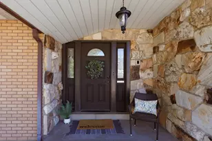 1303 N Lakeview Dr, Provo, UT 84604 - Photo 3