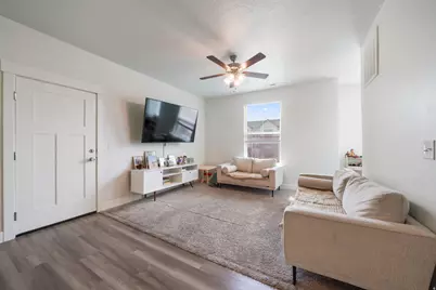 3663 W 1480 N #J201, Lehi, UT 84043 - Photo 5