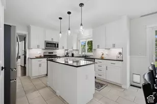 13106 S South Blaze Ct W, Riverton, UT 84065 - Photo 11