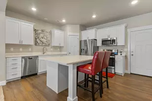 1682 E Stone Creek Way, Eagle Mountain, UT 84005 - Photo 7