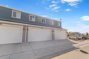 1682 E Stone Creek Way, Eagle Mountain, UT 84005 - Photo 19