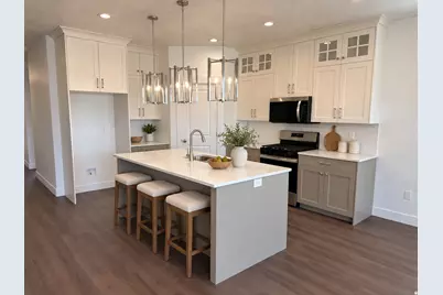 143 N 1275 W #113, Layton, UT 84041 - Photo 3