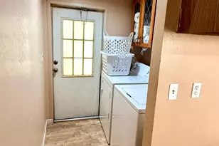 2810 S 2580 W, West Valley, UT 84119 - Photo 23