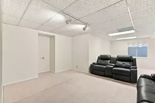 246 W 925 N, Bountiful, UT 84010 - Photo 23