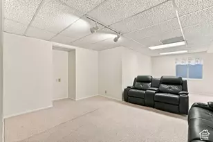 246 W 925 N, Bountiful, UT 84010 - Photo 23