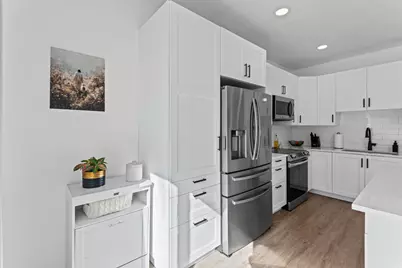 2410 S Black Village Ct W, West Valley, UT 84119 - Photo 9