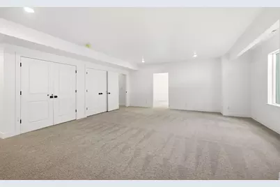 489 E 7800 S, Midvale, UT 84047 - Photo 25