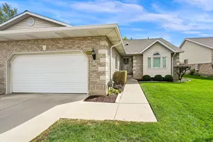 346 N 360 E, Orem, UT 84057 - Photo 3