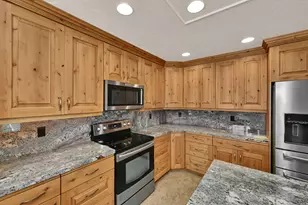 346 N 360 E, Orem, UT 84057 - Photo 15