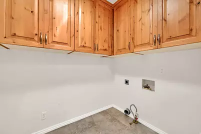 346 N 360 E, Orem, UT 84057 - Photo 27