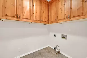 346 N 360 E, Orem, UT 84057 - Photo 27