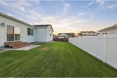 303 E 130 N, Vineyard, UT 84059 - Photo 31