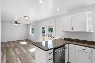 710 E 720 N, Smithfield, UT 84335 - Photo 11