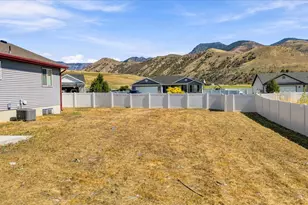 710 E 720 N, Smithfield, UT 84335 - Photo 41