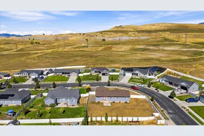 710 E 720 N, Smithfield, UT 84335 - Photo 55