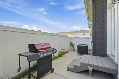 5113 E Lakefield Dr, Eagle Mountain, UT 84005 - Photo 27