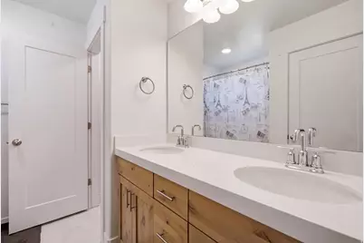 5113 E Lakefield Dr, Eagle Mountain, UT 84005 - Photo 17