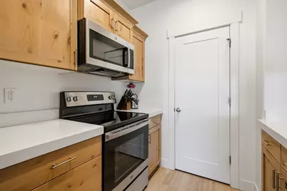 5113 E Lakefield Dr, Eagle Mountain, UT 84005 - Photo 11