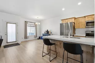 5113 E Lakefield Dr, Eagle Mountain, UT 84005 - Photo 9