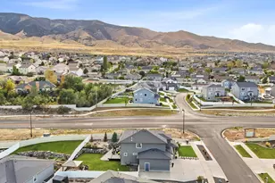 21 E Heron Hills Ave, Saratoga Springs, UT 84045 - Photo 59