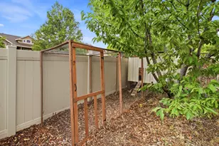 8156 S Bear Lake Ct, West Jordan, UT 84081 - Photo 43
