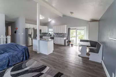 1025 N 700 W, Orem, UT 84057 - Photo 7