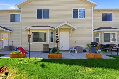260 W 40 N, Hyrum, UT 84319 - Photo 29