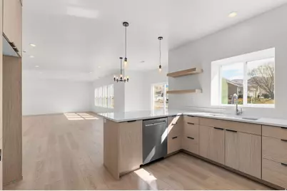 274 E 670 S #1, Payson, UT 84651 - Photo 9