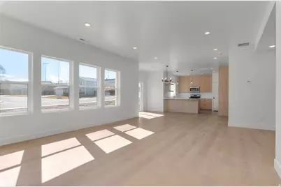 274 E 670 S #1, Payson, UT 84651 - Photo 5