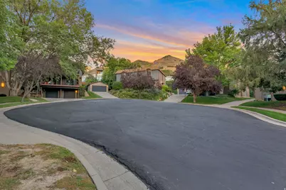 1833 S Paschal Cir E, Salt Lake City, UT 84108 - Photo 23