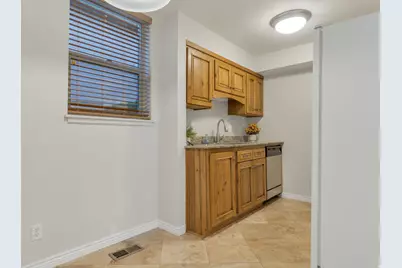 1833 S Paschal Cir E, Salt Lake City, UT 84108 - Photo 3