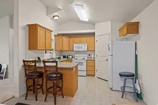 3569 E Rock Rd S, Eagle Mountain, UT 84005 - Photo 9