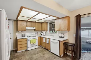6134 S Trowbridge Way W, Salt Lake City, UT 84118 - Photo 11