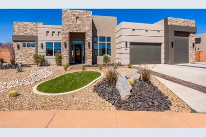 562 30 S #114, Ivins, UT 84738 - Photo 1
