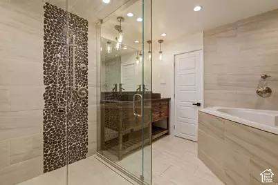 1358 E Maplewood Dr, Murray, UT 84121 - Photo 19