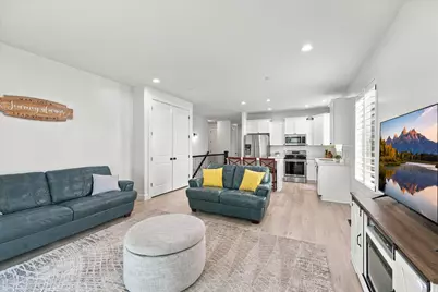 2784 N Augusta Dr, Lehi, UT 84043 - Photo 3